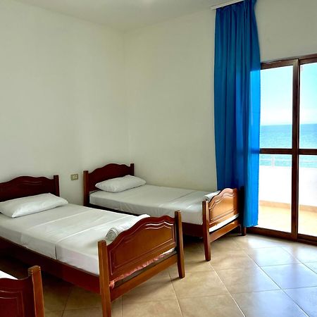 Redi'S Seaview Apartments Sarandë Exterior foto
