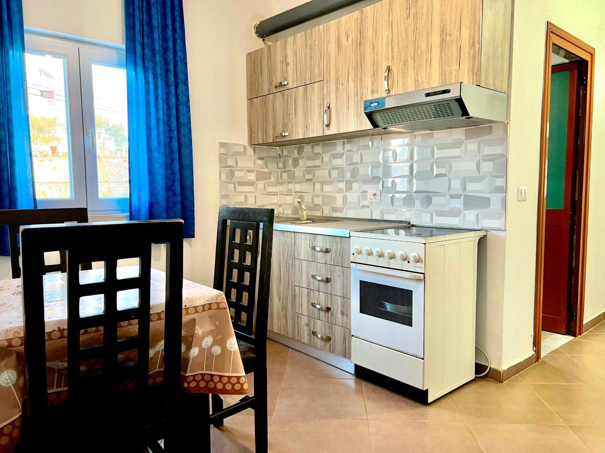 Redi'S Seaview Apartments Sarandë Exterior foto