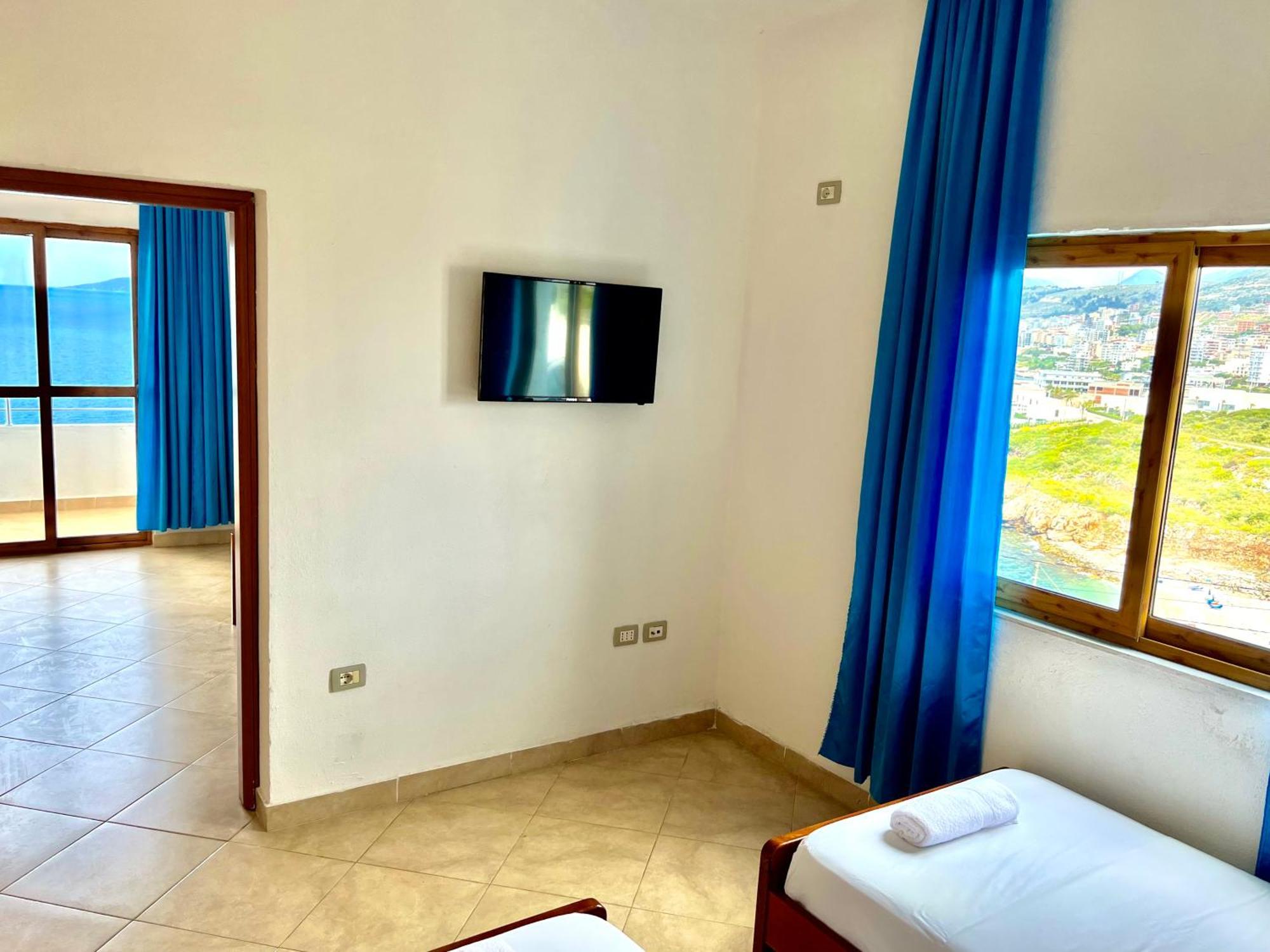 Redi'S Seaview Apartments Sarandë Exterior foto